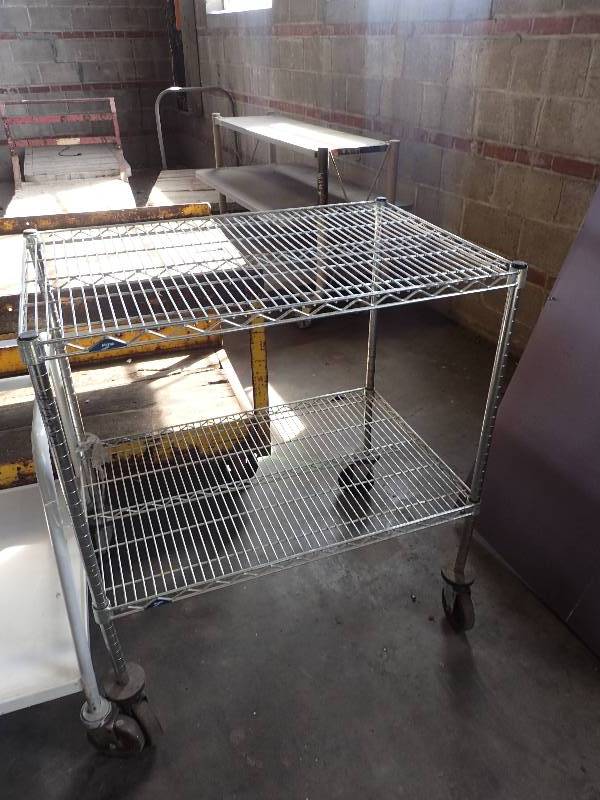 lot 2649 image: 2 Tier Metal Wire Metro Rack