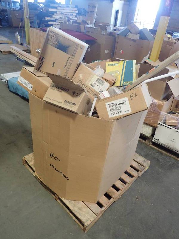 lot 672 image: Large Pallet of Sylvania Light Bulbs, Phillips HID Lights, and more