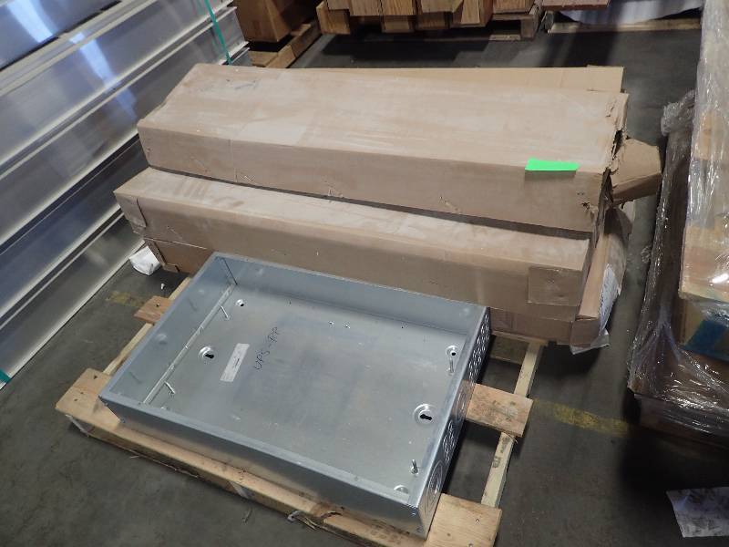 lot 713 image: Large Pallet of Hubbell Lighting Covers w Breaker Box