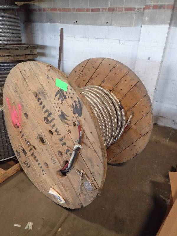 lot 741 image: Very Large  Spool of Very Heavy Gauge Multi Wire