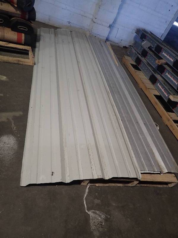 lot 753 image: Lot of Rib Steel Paneling Sheets