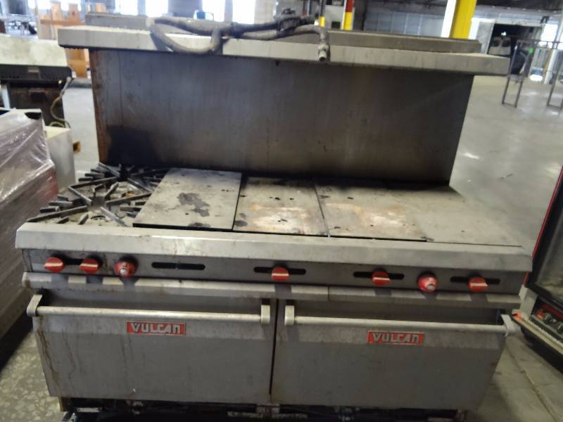 lot 250 image: Vulcan 60 (2) Burner wHot Plates and (2) Ovens
