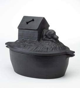 lot 14996 image: Bone Cast Iron Stovetop Air Humidifier with Rust Resistant Matte Black Finish, 23.4 Quart Capacity, 12L x 7W x 8H