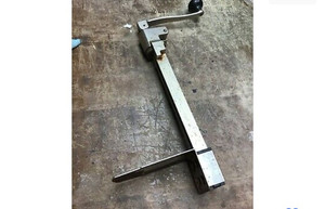 lot 16868 image: Edlund Industrial Can Opener Size No.1 - With base