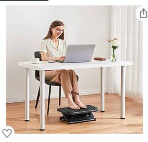 lot 2171 image: HUANUO Adjustable Under Desk Footrest, Foot Rest for Under Desk at Work
