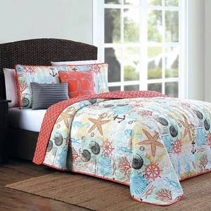 lot 6675 image: Belize Comforter, Queen