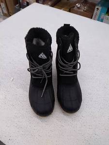 lot 6677 image: Mishansha duck boots, size 9, Womens