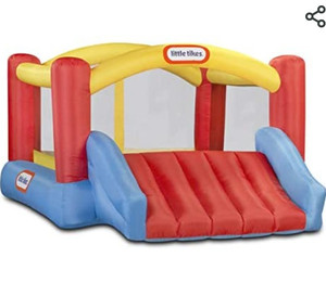 lot 6739 image: Little Tikes Bounce House