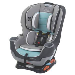 lot 7143 image: Graco Baby Extend2Fit Convertible Car Seat