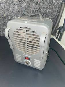 lot 1301 image: Heater Works