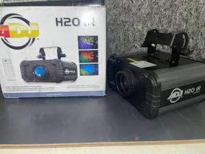 lot 1315 image: ADJ H20 IR projector see description