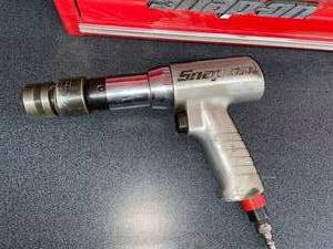lot 1337 image: Snap On PH3050 air tool