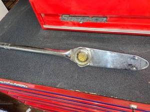 lot 1341 image: Snap On torque wrench