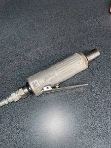 lot 1355 image: Blue-Point straight die grinder