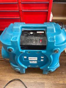 lot 1363 image: $1000 retail Hepa DriEaz Air Scrubber 500 Wow look High dollar unit