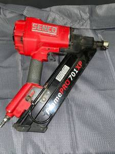lot 1393 image: Large Senco FramePro 701XP nailer