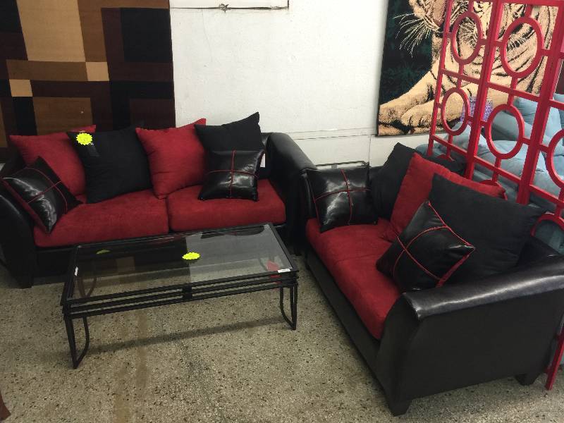 lot 1170 image: 5 PIECE DELUXE LIVINGROOM SER BY COASTER FIN FURNITURE