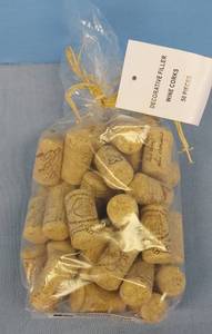 lot 32620 image: Decorative Filler Wine Corks 50 pieces