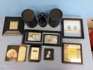 lot 32659 image: Frames, Candle, Wall Decor