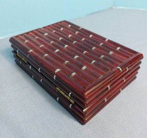 lot 32706 image: Pretty JewelryStorage Box