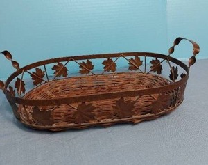 lot 32712 image: Metal & Wicker Basket