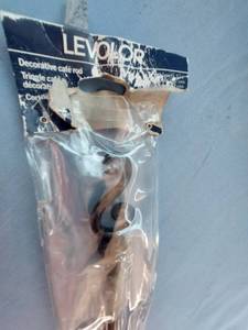 lot 32745 image: Levolor Decorative Cafe Rod