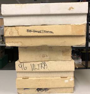 lot 104 image: Five Boxes of Sports Cards - Mostly Baseball - About 20,000 Cards - Seems to be 80s and 90s Mainly