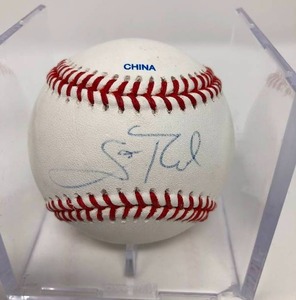 lot 21 image: Signed Scott Rolen Baseball Philadelphia Phillies
