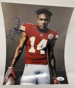 lot 50 image: Signed DeMarcus Robinson Kansas City Chiefs 8x10 Photograph with James Spence Authentication