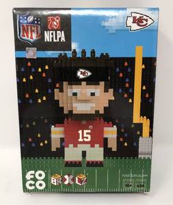 lot 76 image: Patrick Mahomes Kansas City Chiefs FOCO Toy New In Box