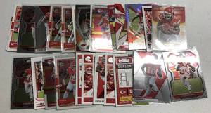 lot 158 image: Lot of 25 Kansas City Chiefs Tyreek Hill Football Cards - Prizm, Optic, Select - All Kansas City Chiefs Cards