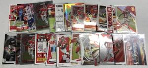 lot 164 image: Lot of 25 Kansas City Chiefs Tyreek Hill Football Cards - Prizm, Optic, Select - All Kansas City Chiefs Cards