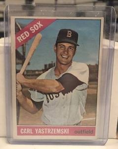 lot 261 image: 1966 Topps Carl Yastrzemski Boston Red Sox Baseball Card #70
