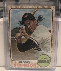 lot 263 image: Original 1968 Topps Brooks Robinson Baltimore Orioles #20
