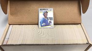 lot 297 image: Complete 1989 Fleer Baseball Trading Card Set #1-600 with Hall of Fame Rookies of Ken Griffey Jr, Randy Johnson, Craig Biggio, and John Smoltz