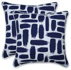 lot 6473 image: Mozaic Throw Pillows (SET OF 2)