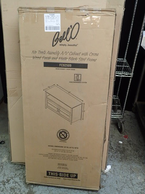 lot 213 image: BellO AV Cabinet for TV up to 52in