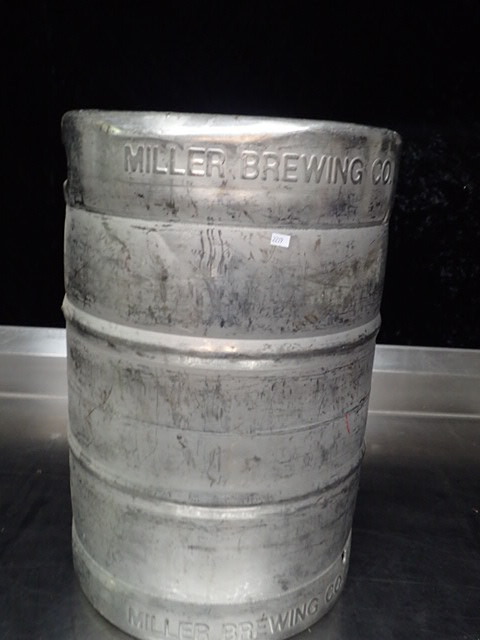 lot 258 image: Aluminum Keg