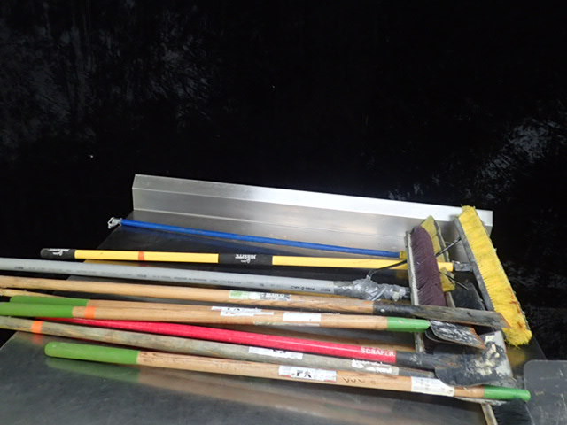lot 264 image: Lot of Brooms and Hoes
