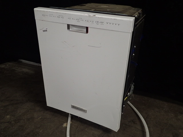 lot 119 image: Kitchen Aid Residential Dish Washer