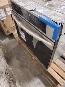 lot 6804 image: Frigidare Wall Oven Ss 30 Eletric Model Number FFGEW3O66UF