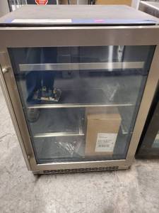 lot 6818 image: Zephyr Beverage Cooler Model Number PRB24C01BG