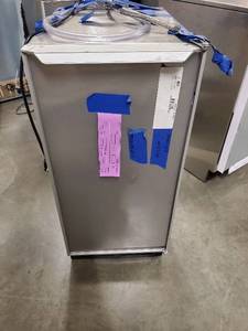 lot 6826 image: Scotsman Ice Maker Model Number DCE33PA. 1SSD