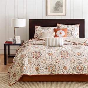lot 50393 image: The Curated Nomad La Boheme 6-piece Coverlet Set Retail$92.49