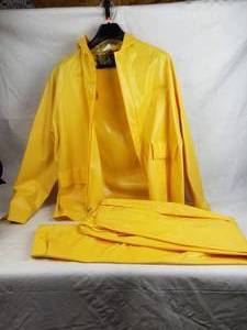 lot 4331 image: Academy Broadway Size Med. Rain Suit