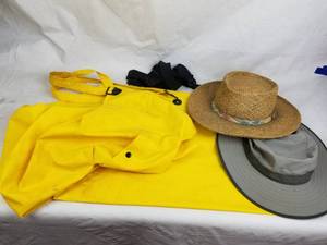 lot 4339 image: Rain Suit and Hat Lot