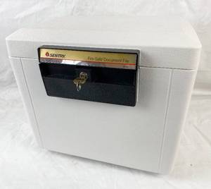 lot 4086 image: SENTRY Fire-Safe Document File M# 2190 w Key - NICE