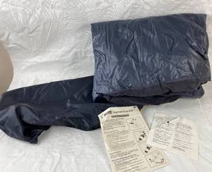 lot 4096 image: Twin sized Air Mattress - Great for Camping