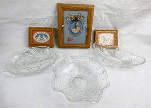 lot 4108 image: Vintage Wall Decor and Three Vintage Glass Bowls