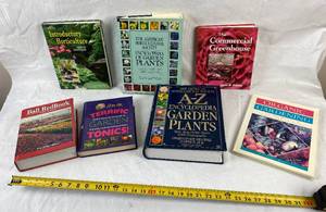 lot 4124 image: Lot of Gardening and Horticulture Books